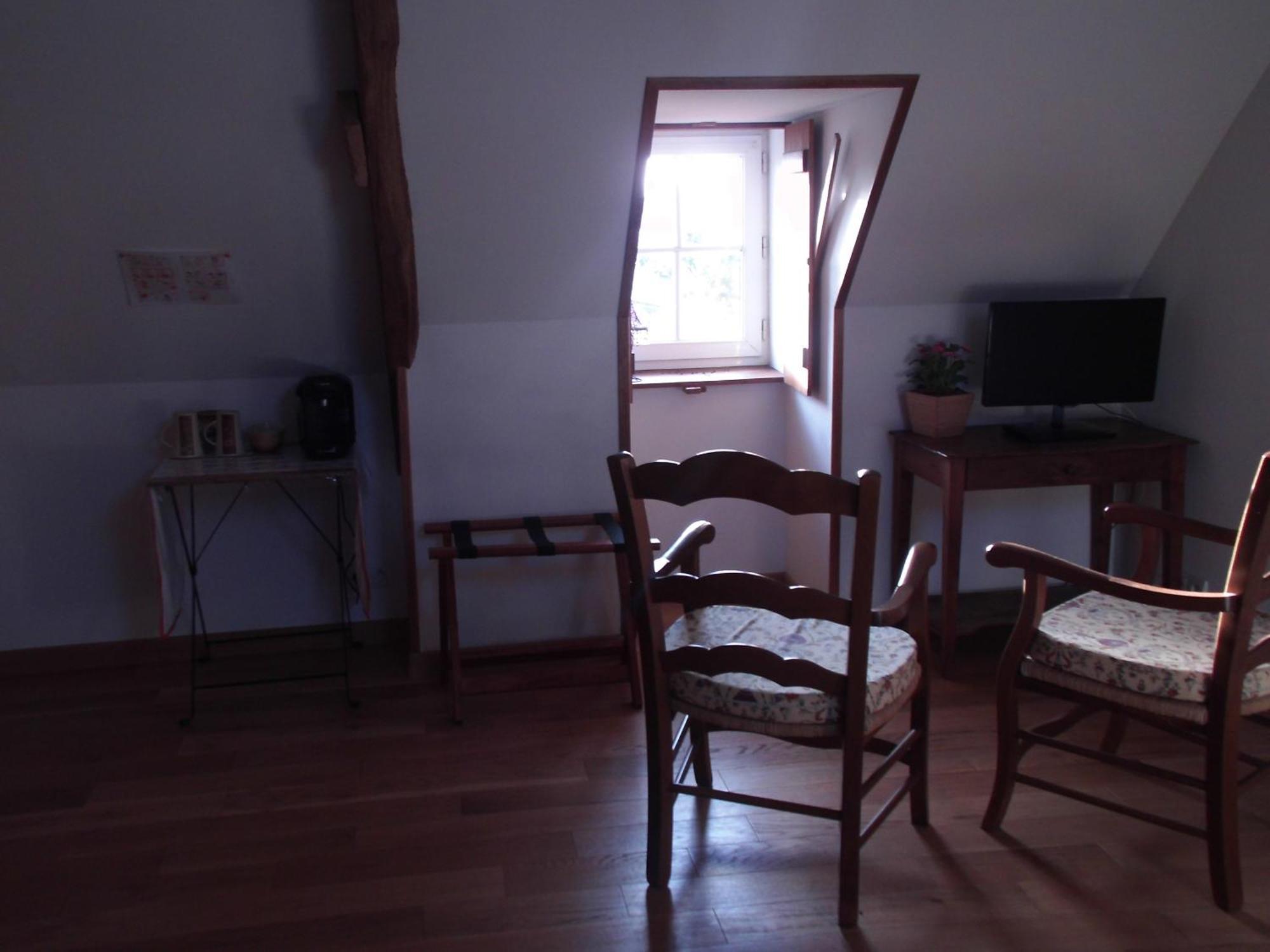 Le Clos Des Tilleuls D Day Home, Chambres D'Hotes, Suite Avec Sauna Privatif, Suite Avec Balneotherapie Privative, En Supplement Option Spa Bain A Remous La Vendelée Pokoj fotografie