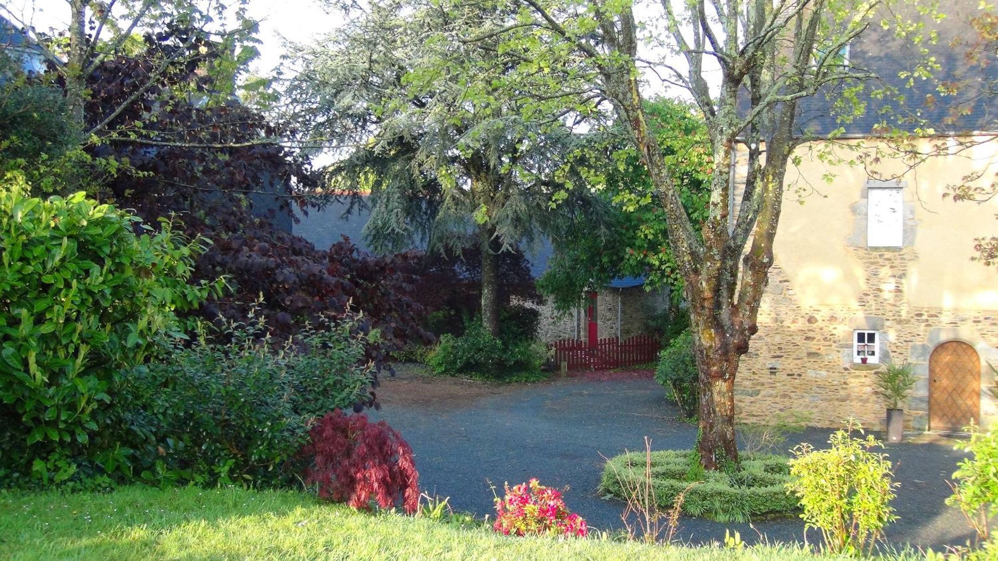 Le Clos Des Tilleuls D Day Home, Chambres D'Hotes, Suite Avec Sauna Privatif, Suite Avec Balneotherapie Privative, En Supplement Option Spa Bain A Remous La Vendelée Exteriér fotografie
