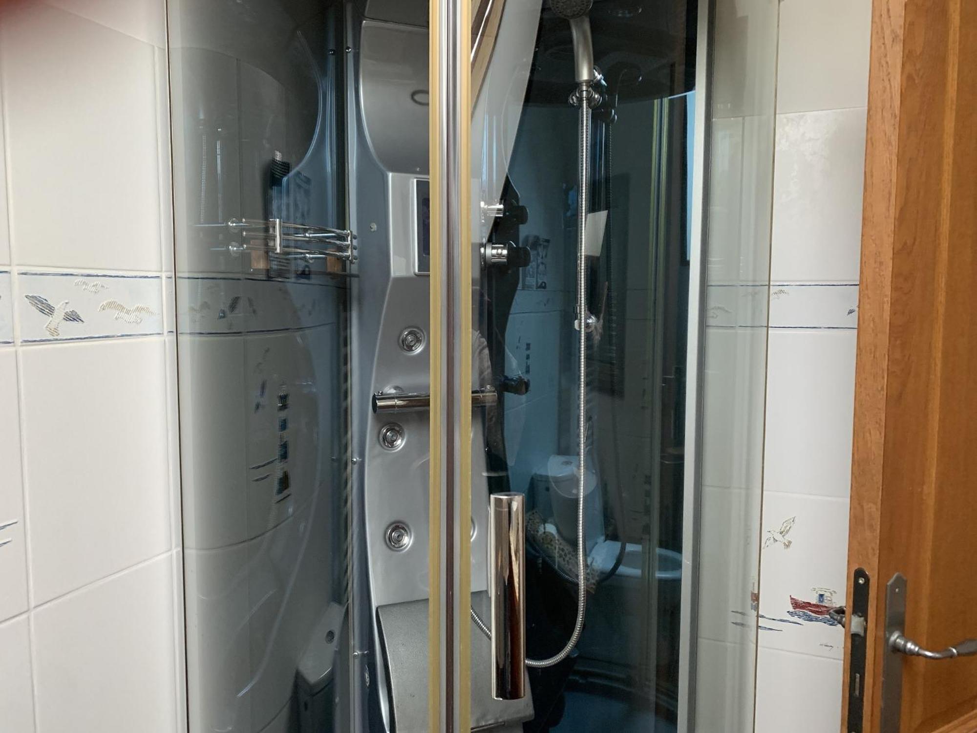 Le Clos Des Tilleuls D Day Home, Chambres D'Hotes, Suite Avec Sauna Privatif, Suite Avec Balneotherapie Privative, En Supplement Option Spa Bain A Remous La Vendelée Pokoj fotografie