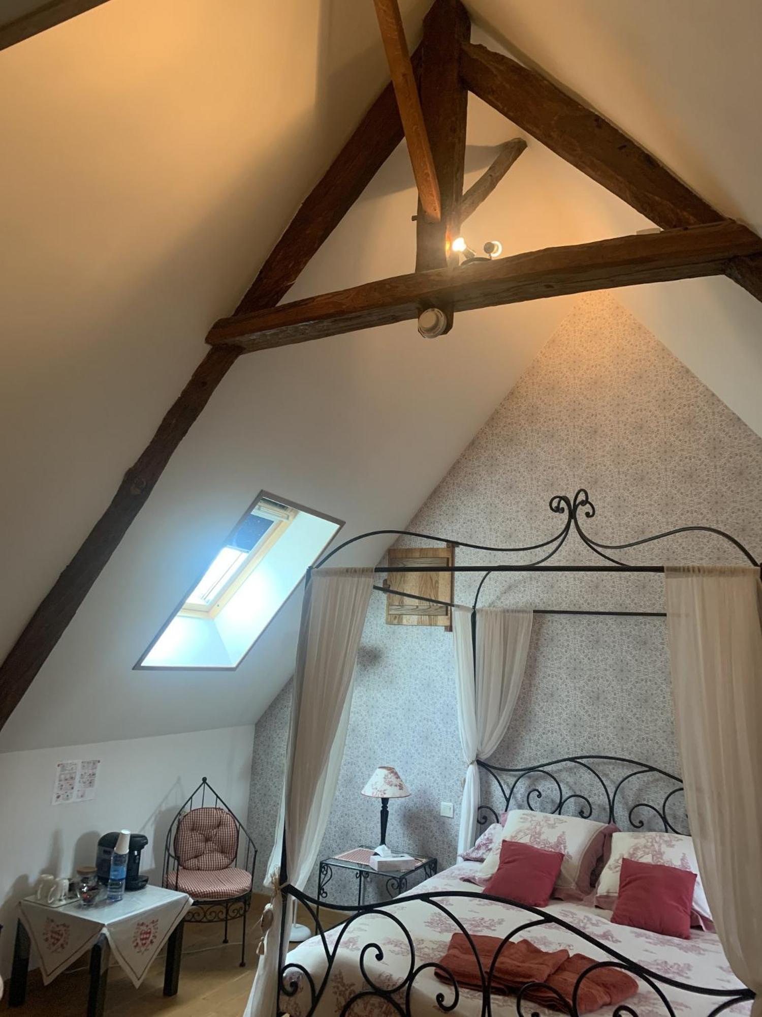 Le Clos Des Tilleuls D Day Home, Chambres D'Hotes, Suite Avec Sauna Privatif, Suite Avec Balneotherapie Privative, En Supplement Option Spa Bain A Remous La Vendelée Exteriér fotografie